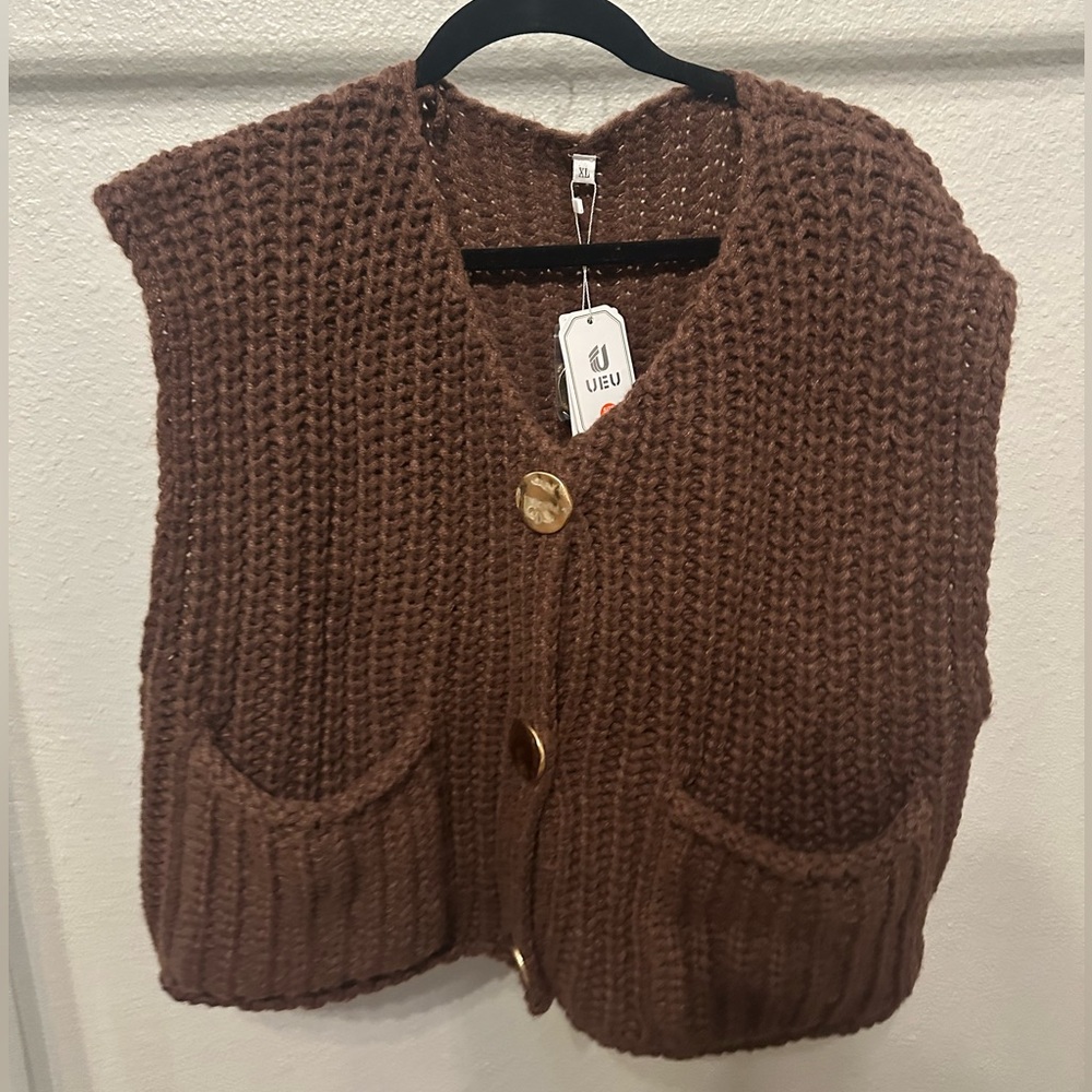 NWT - Oversized Brown Knit Vest